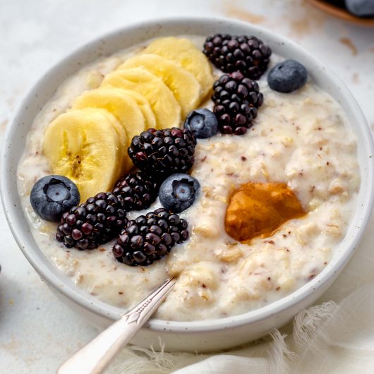 Oats Porridge | Creamy | Healthy | Gluten-Free Breakfast